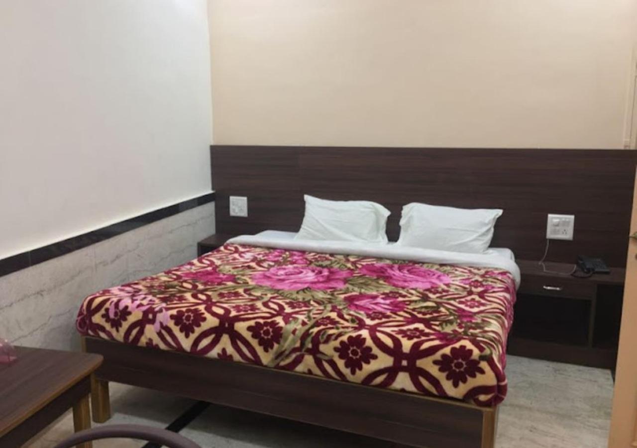 Liberty Guest House Βαρανάσι Εξωτερικό φωτογραφία