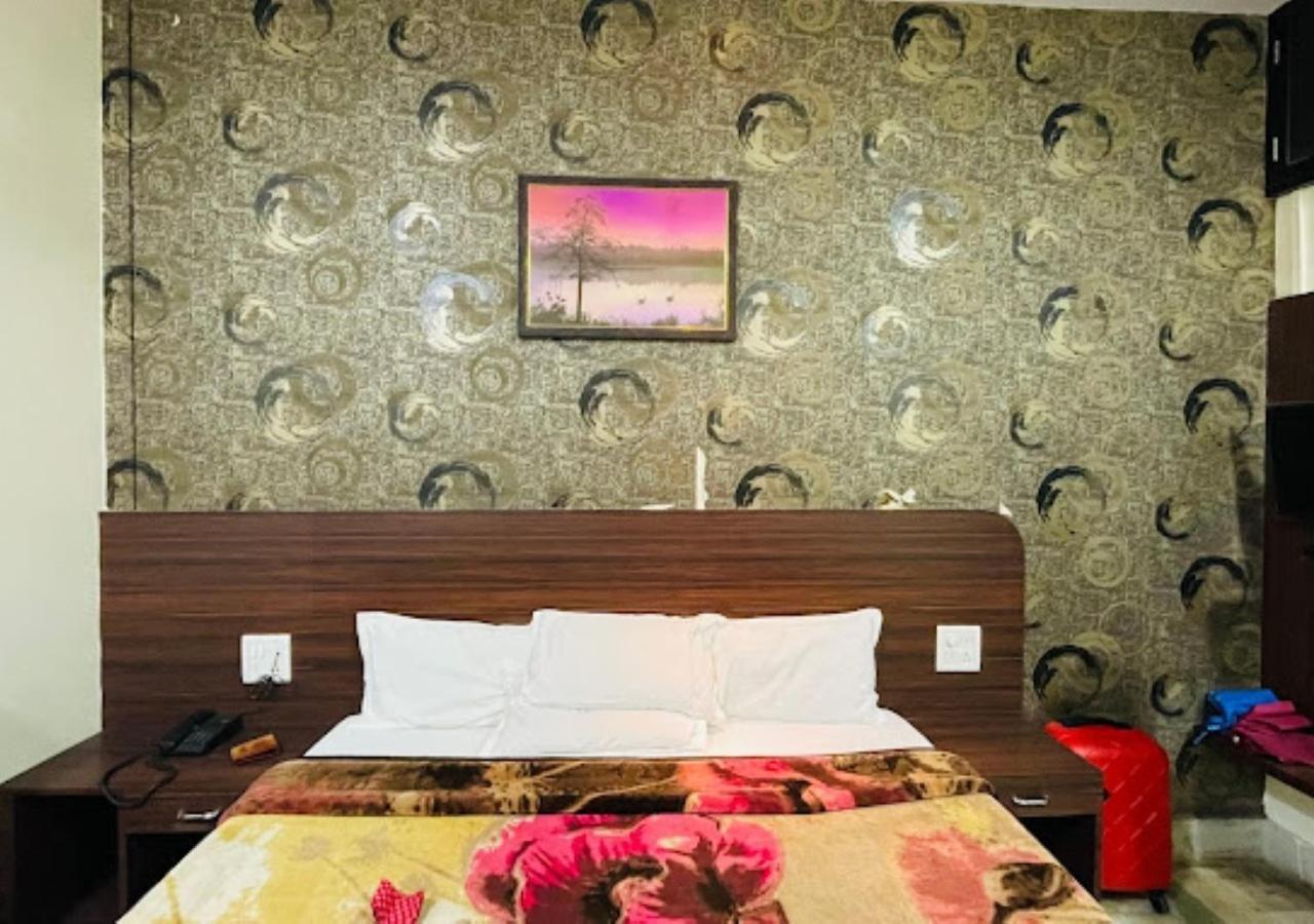 Liberty Guest House Βαρανάσι Εξωτερικό φωτογραφία